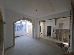 Piata Unirii, Calea Calarasilor, proprietar, vand casa P+M, 4 camere